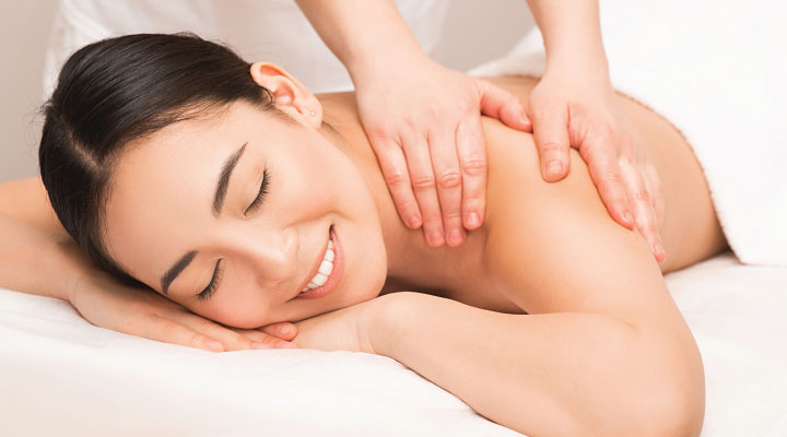 Relaxing Oil Massage